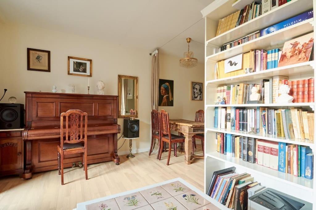Leilighet Classic Groundfloor With Patio Close To Metro København
